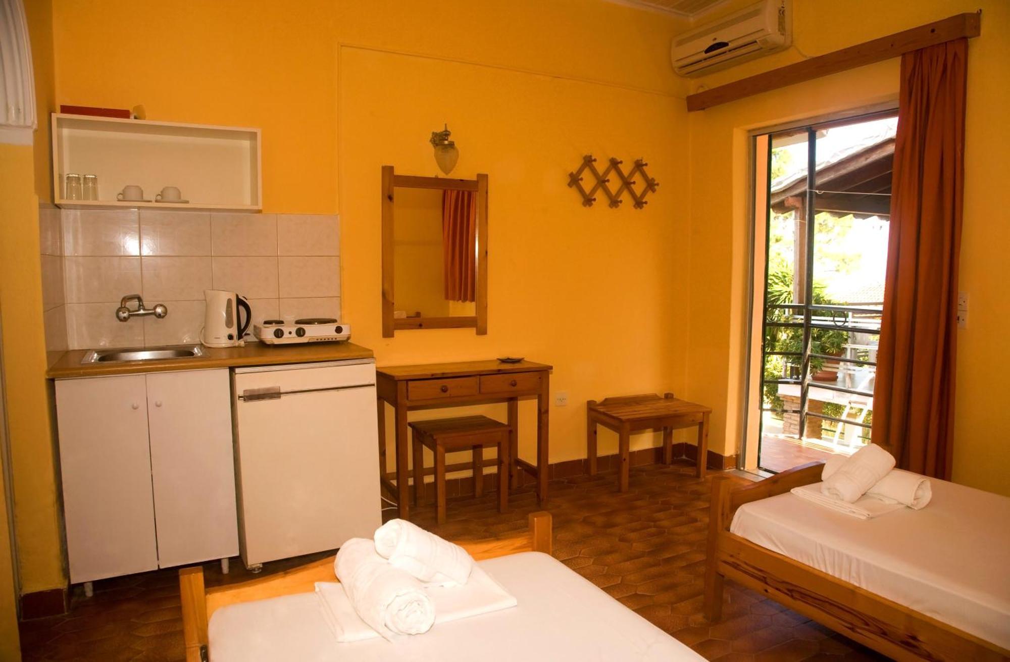 Evgenios Apartament *